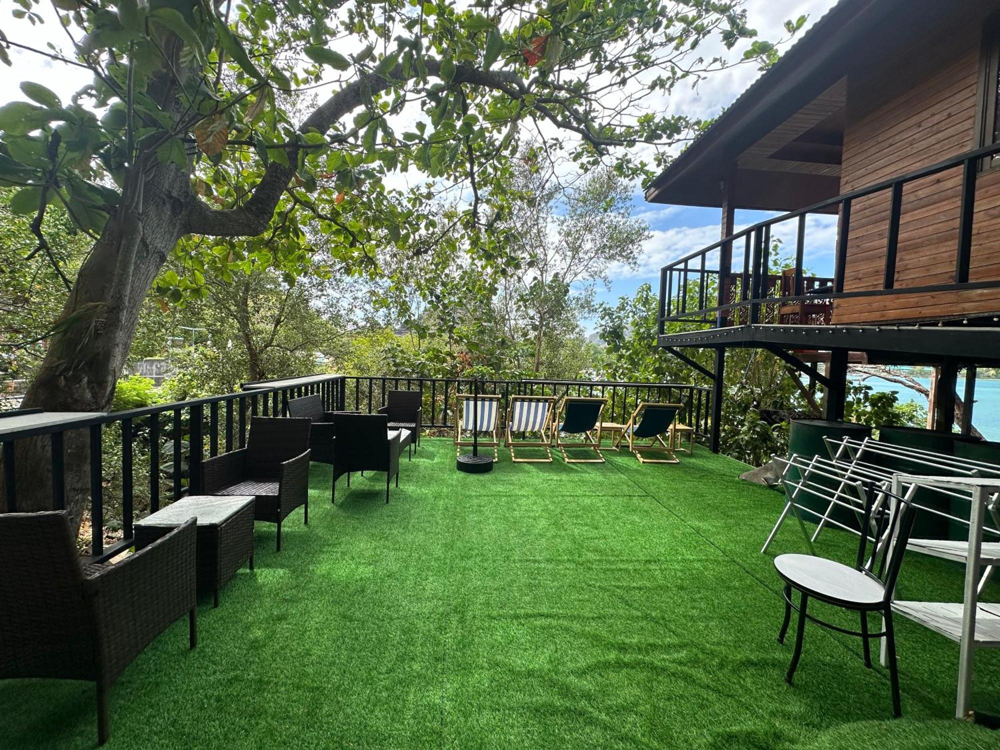 Sweed Dee Seaview Hostel 피피섬 외부 사진